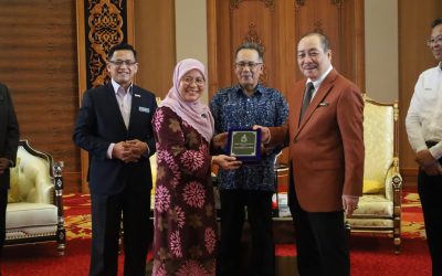 Sesi Kunjung Hormat Kepada YAB Datuk Seri Panglima Haji Hajiji bin Haji Noor, Ketua Menteri Sabah.
